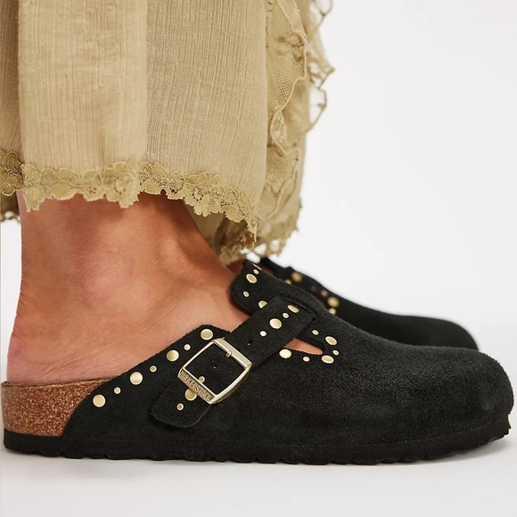 Birkenstock Shoes - Birkenstock Boston Rivets Clogs black